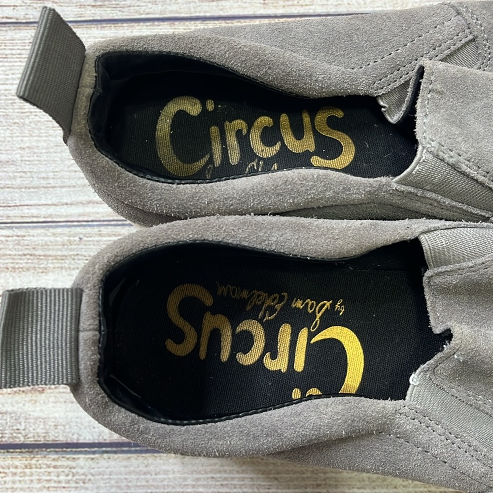 Circus by Sam Edelman Scotlyn Gray Suede Platform Slip On Shoes Size 7.5 - Picture 7 of 9